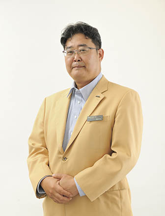 亀谷　幸二
