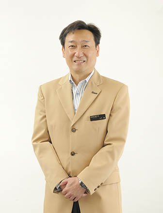 山下　穣